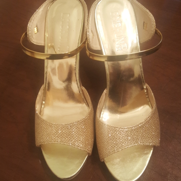 Shoes - Picture 1 of 5